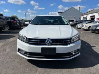 2017 Volkswagen Passat 1.8T SE