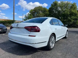 2017 Volkswagen Passat 1.8T SE