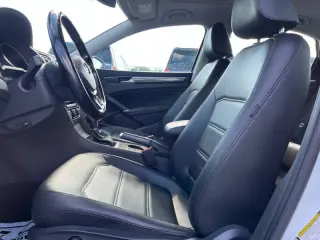 2017 Volkswagen Passat 1.8T SE