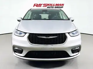 Chrysler Pacifica 2023 Touring L 4dr Mini-Van