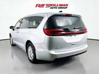 Chrysler Pacifica 2023 Touring L 4dr Mini-Van