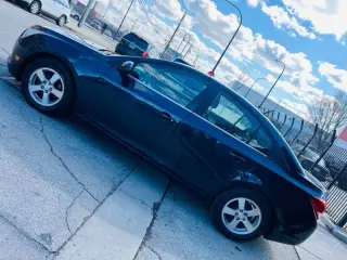 2013 Chevrolet Cruze 1LT Auto