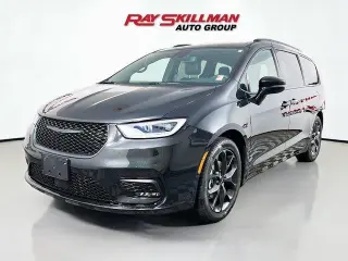 Chrysler Pacifica 2024 Limited 4dr Mini-Van