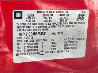 GMC Sierra 2500HD 2011 4x4 SLT 4dr Crew Cab SB