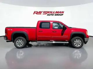 GMC Sierra 2500HD 2011 4x4 SLT 4dr Crew Cab SB