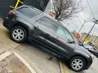 2016 GMC Acadia SLT-1