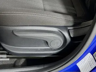 Hyundai VENUE 2025 SEL 4dr Crossover