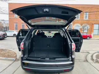 2014 GMC Acadia SLE-2