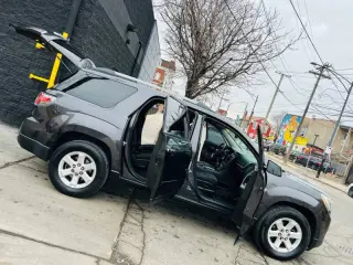 2014 GMC Acadia SLE-2