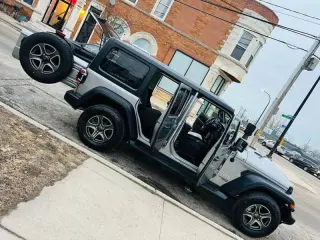 2018 Jeep Wrangler Unlimited Sport