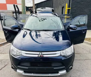2015 Mitsubishi Outlander SE