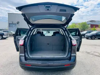 2016 Chevrolet Traverse LS