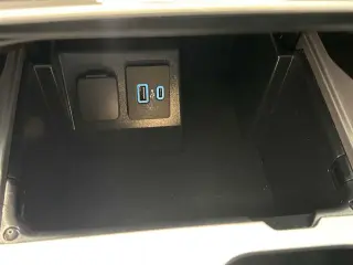 Ford Explorer 2022 AWD Limited 4dr SUV