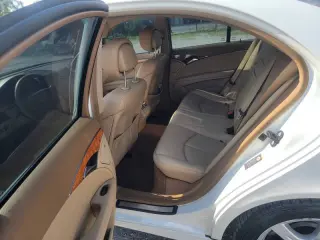 2008 Mercedes-Benz E-Class E 350 4MATIC