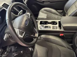 Ford Edge 2022 AWD ST 4dr Crossover