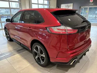 Ford Edge 2022 AWD ST 4dr Crossover