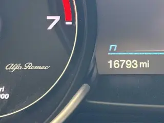 Alfa Romeo Giulia 2022 AWD Ti 4dr Sedan