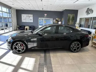 Alfa Romeo Giulia 2022 AWD Ti 4dr Sedan