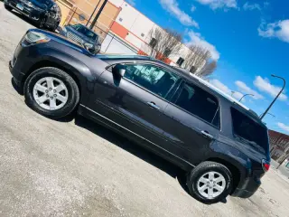 2016 GMC Acadia SLE-2