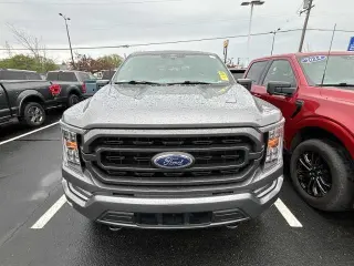 Ford F-150 2022 4x4 XL 4dr SuperCrew 5.5 ft. SB