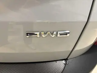 Ford Escape 2025 AWD Platinum 4dr SUV
