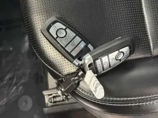 Ford Escape 2024 AWD Platinum 4dr SUV