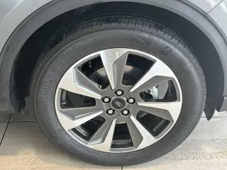 Ford Escape 2024 AWD Platinum 4dr SUV