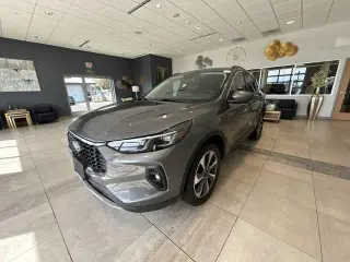 Ford Escape 2024 AWD Platinum 4dr SUV