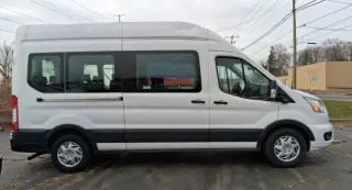 2022 Ford Transit 350 XLT