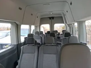 2022 Ford Transit 350 XLT