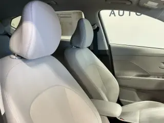 Hyundai KONA 2026 AWD SEL Sport 4dr SUV