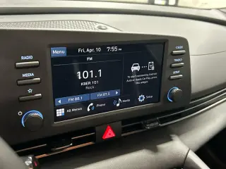 Hyundai ELANTRA 2026 SEL Sport Premium 4dr Sedan