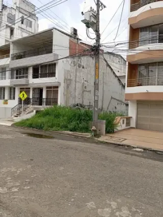 VENDO Excelente Lote Ingenio
