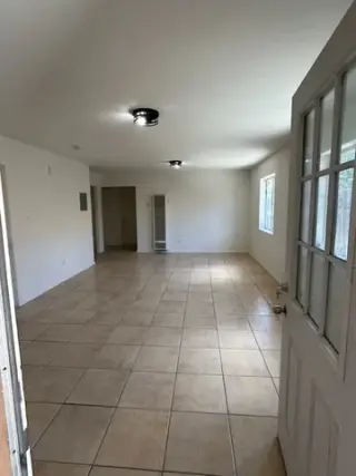 3 dormitorios, 2 baños casa