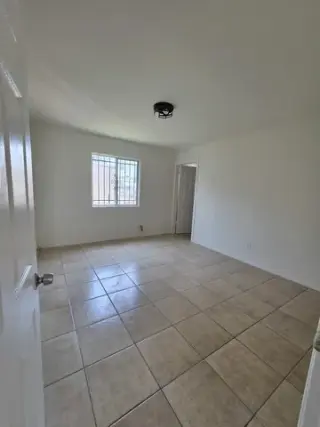 3 dormitorios, 2 baños casa