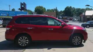 2014 Nissan Pathfinder SV