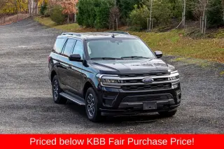 Ford Expedition 2023 4x4 XLT 4dr SUV