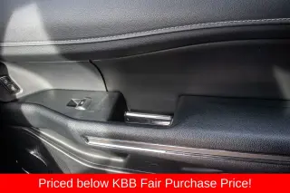 Ford Expedition 2023 4x4 XLT 4dr SUV