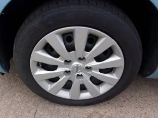2015 Nissan LEAF S