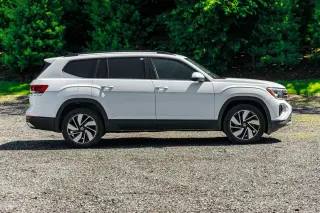 Volkswagen Atlas 2024 AWD SE 4Motion 4dr SUV w/Technology