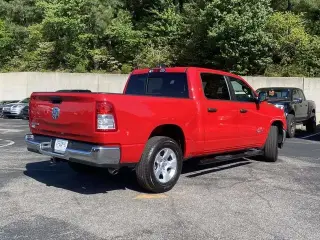 Ram 1500 2023 4x2 Big Horn 4dr Crew Cab 5.6 ft. SB Pickup