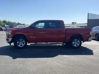 Ram 1500 2023 4x2 Big Horn 4dr Crew Cab 5.6 ft. SB Pickup