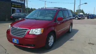 2009 Chrysler Town and Country Touring