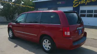 2009 Chrysler Town and Country Touring