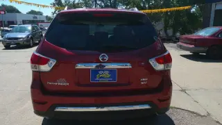 2014 Nissan Pathfinder SV