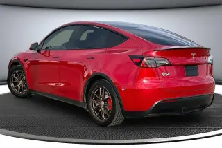 Tesla Model Y 2023 AWD Performance 4dr Crossover