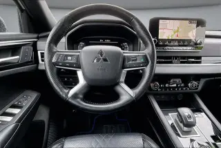 Mitsubishi Outlander PHEV 2024 AWD SEL 4dr SUV