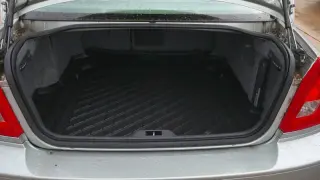 2004 Volvo S80 2.5T