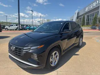 Hyundai TUCSON 2022 SE 4dr SUV (midyear release)