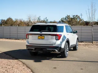 2025 Ford EXPLORER PLAT AWD